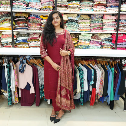 Maroon Kurta Pant Set with dupatta