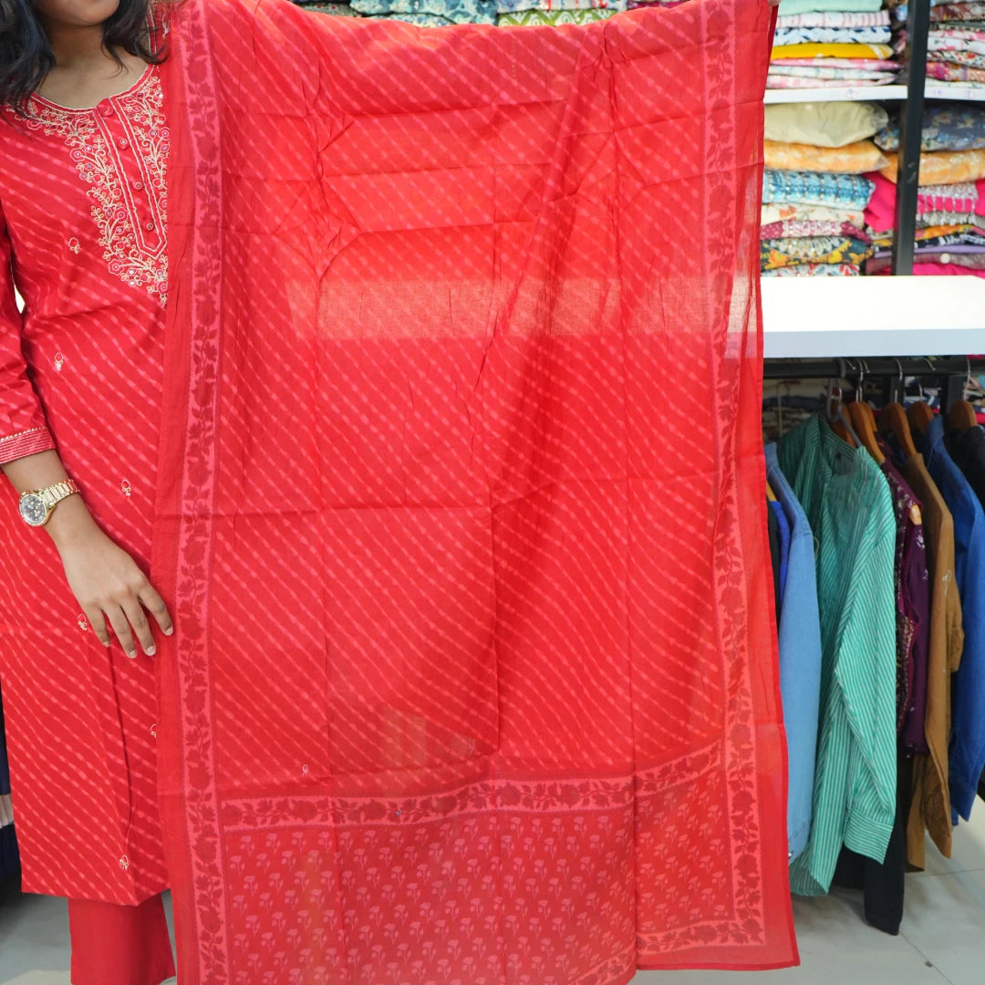 Modern Red kurti's pant Set