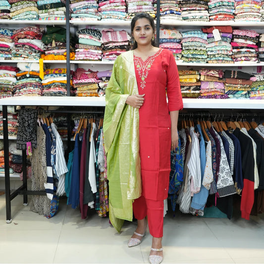 Red & Green Kurta Pant Set