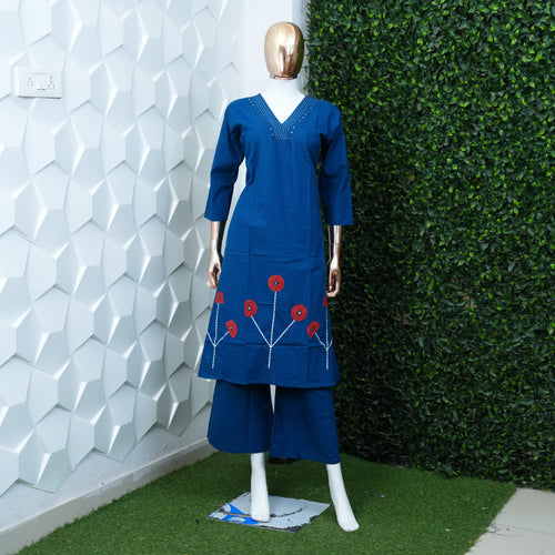 Cord set with mirror and applique work