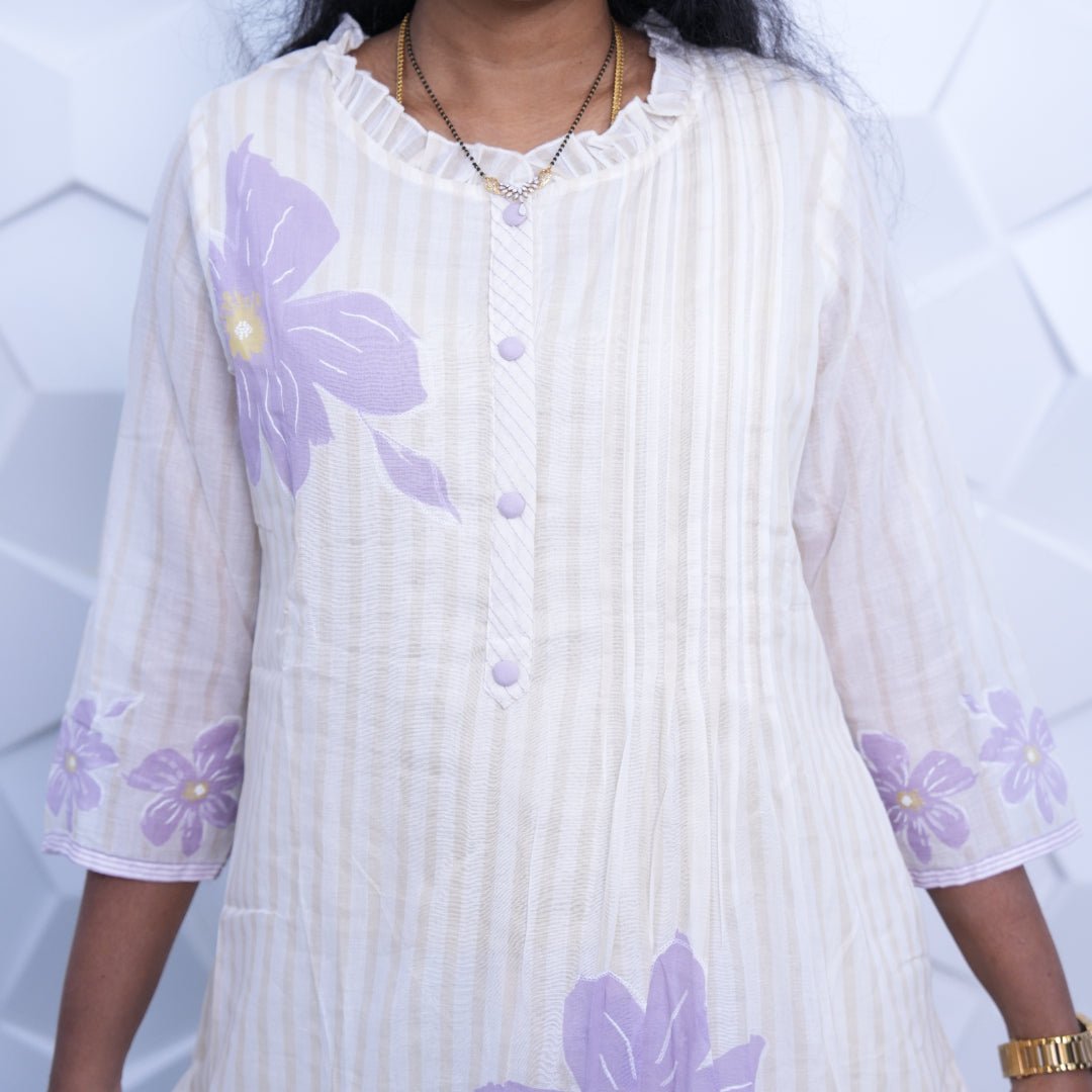 Elegant Floral Printed Straight Kurta Set – Cream & Lavender