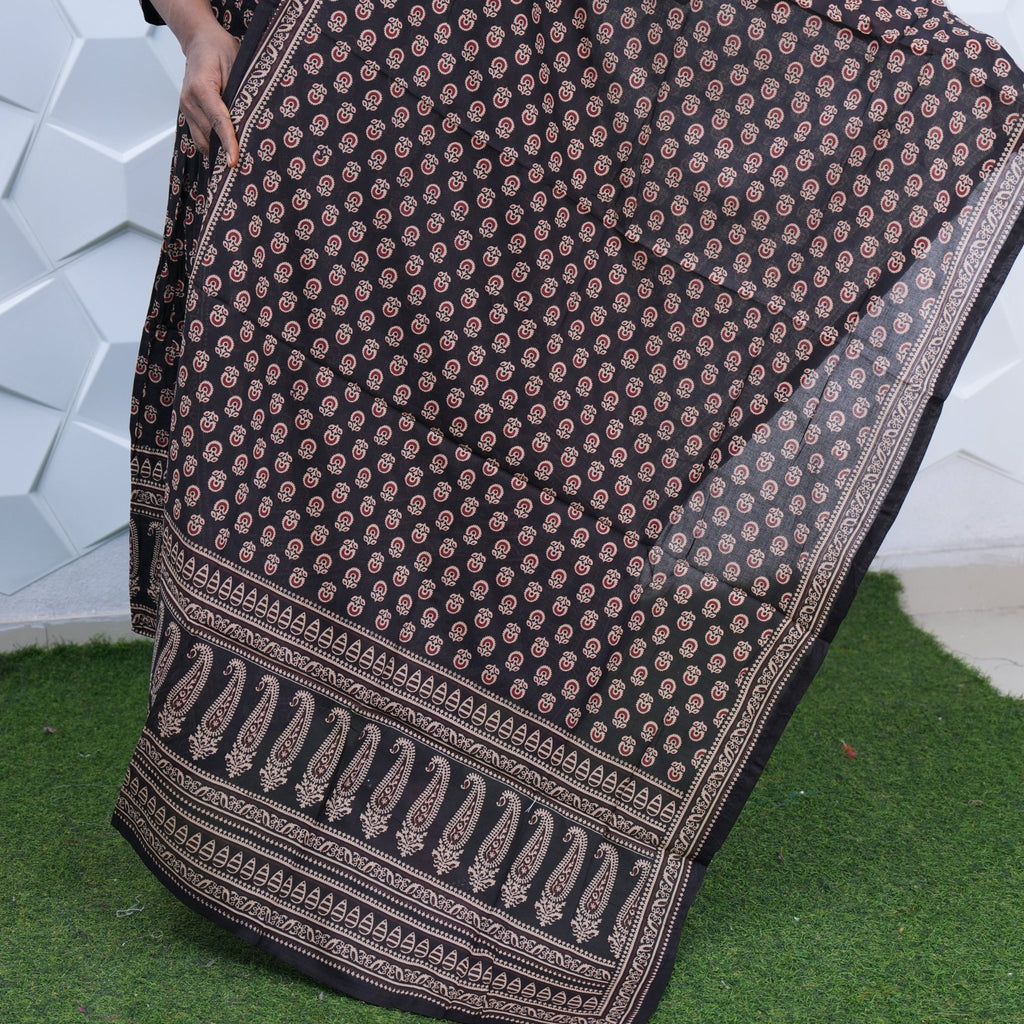 Midnight Elegance Printed Anarkali Set