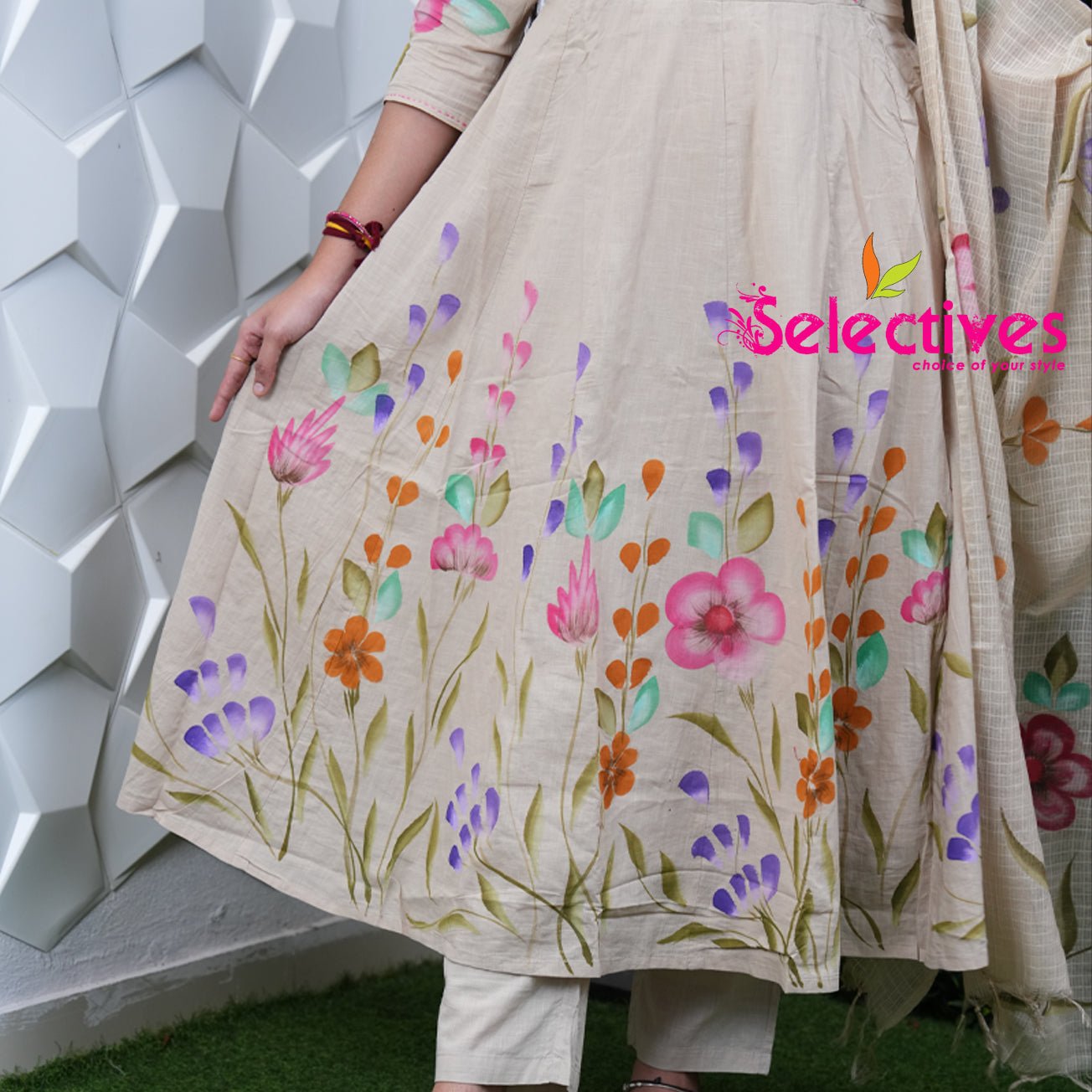 Mul Cotton with Brush Paint & Kotadoria Dupatta
