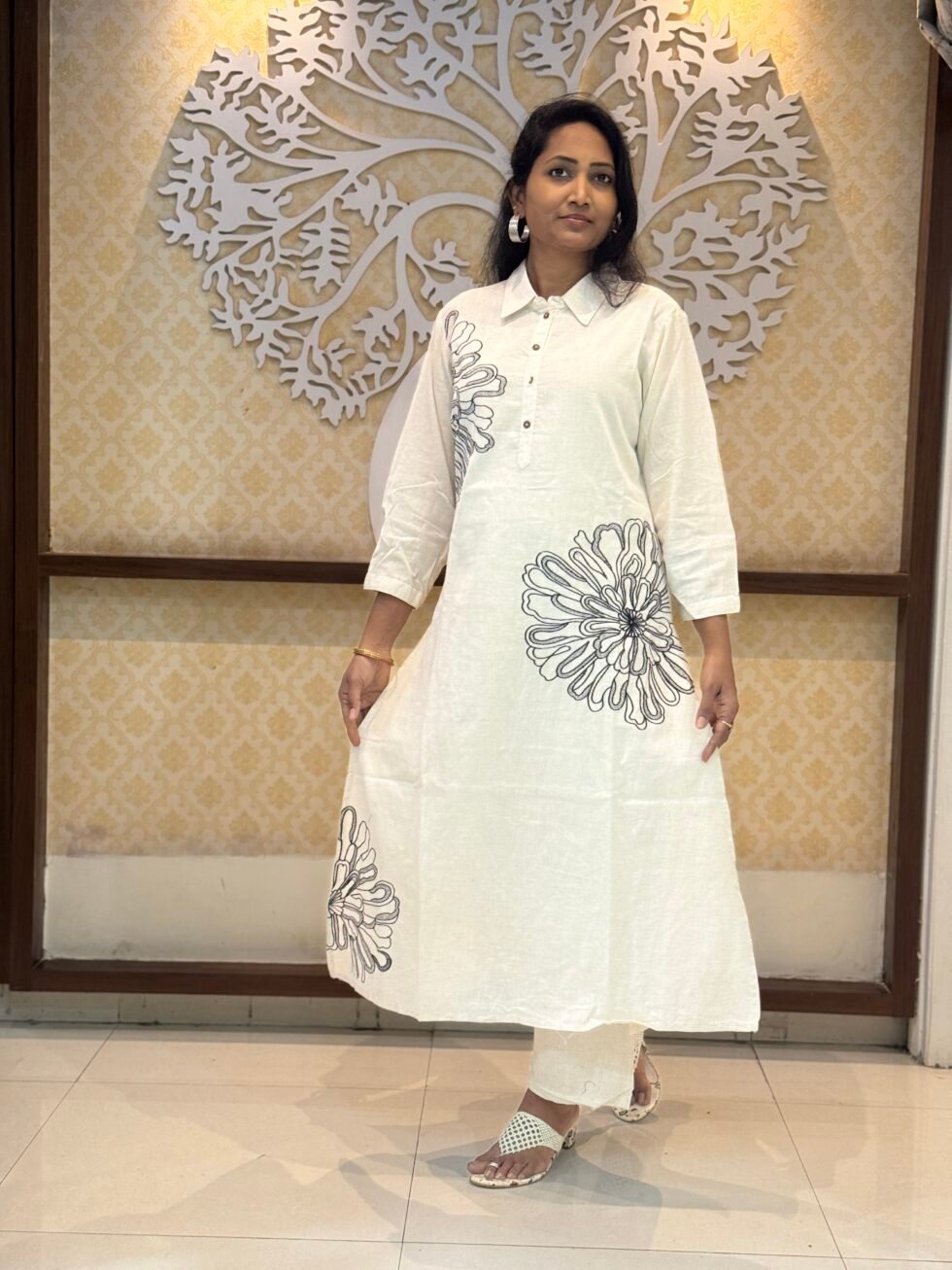 White 2 Piece Kurtha Set for women